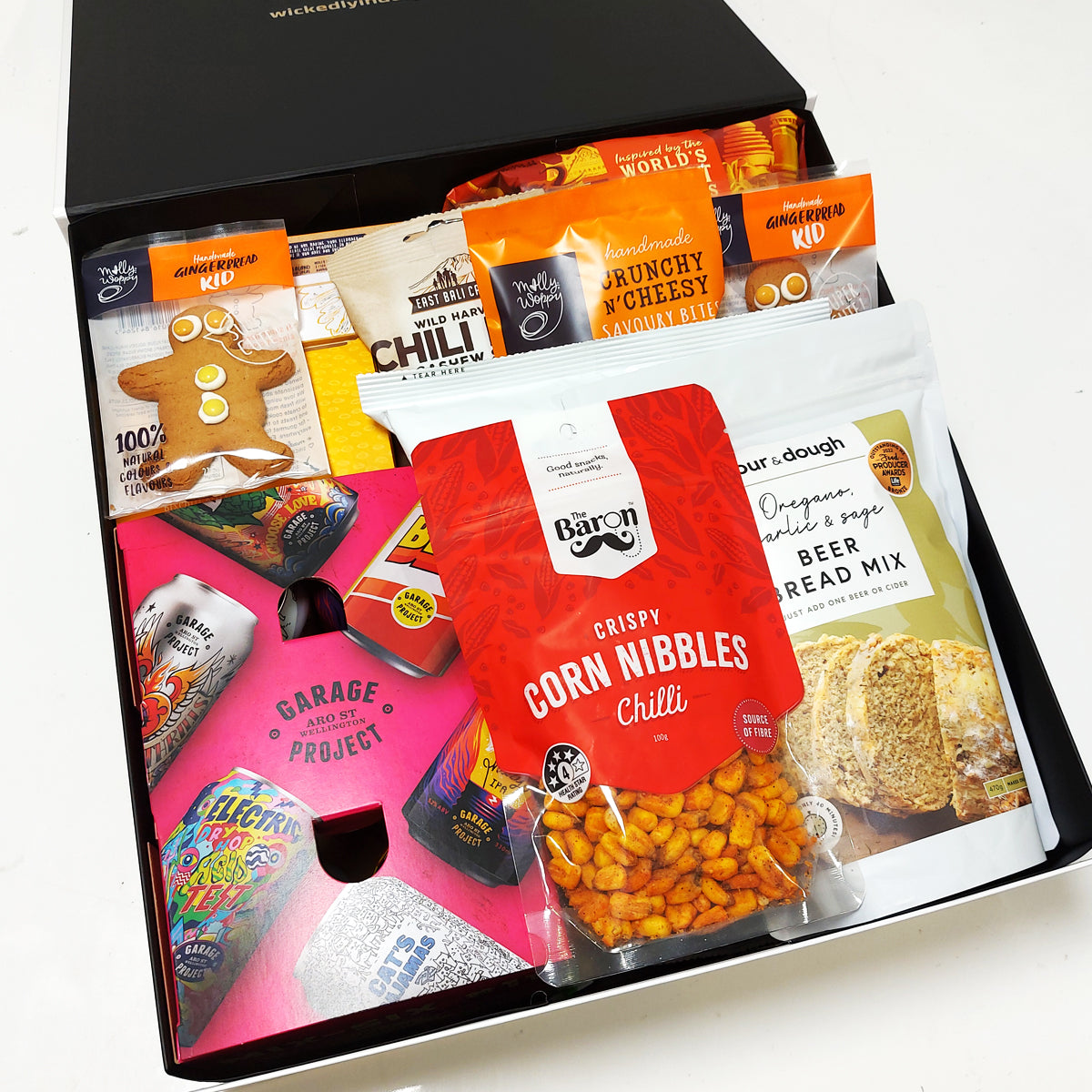 Fathers Day Gift Basket with Craft Beers, piccalilli, beer bread, shortbread & more presented in a stunning modern gift box.