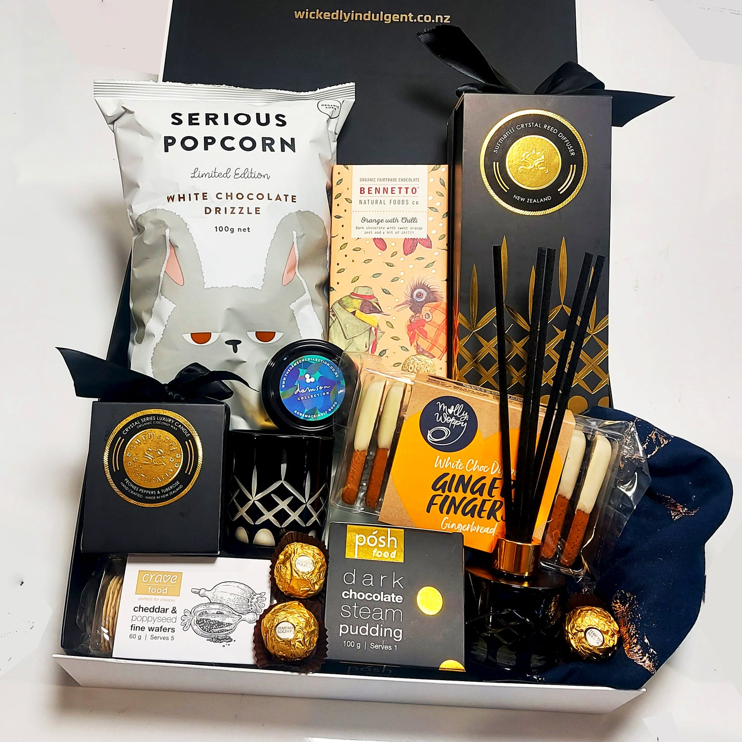 Gold Luxe Gift Box with Scarf, Room Diffuser, Candle, Chocolate & more. All presented in a modern gift box.