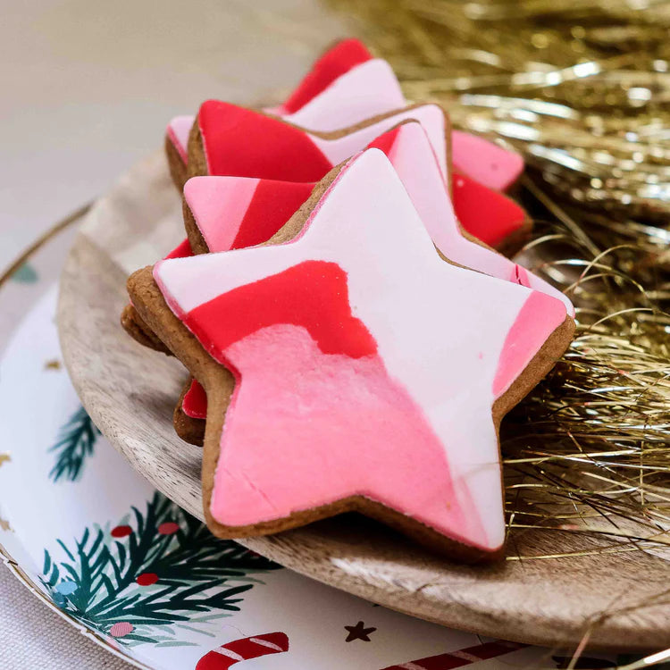Red & White Marbled Gingerbread Star