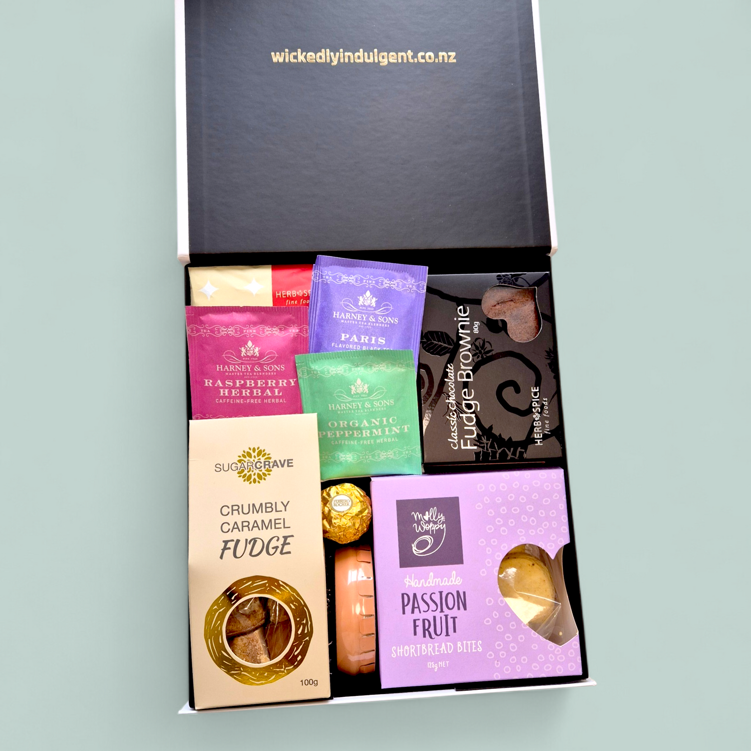 Fancy a Cuppa tea gift box with Harney and Sons teas, biscuits, fudge and sweet treats NZ