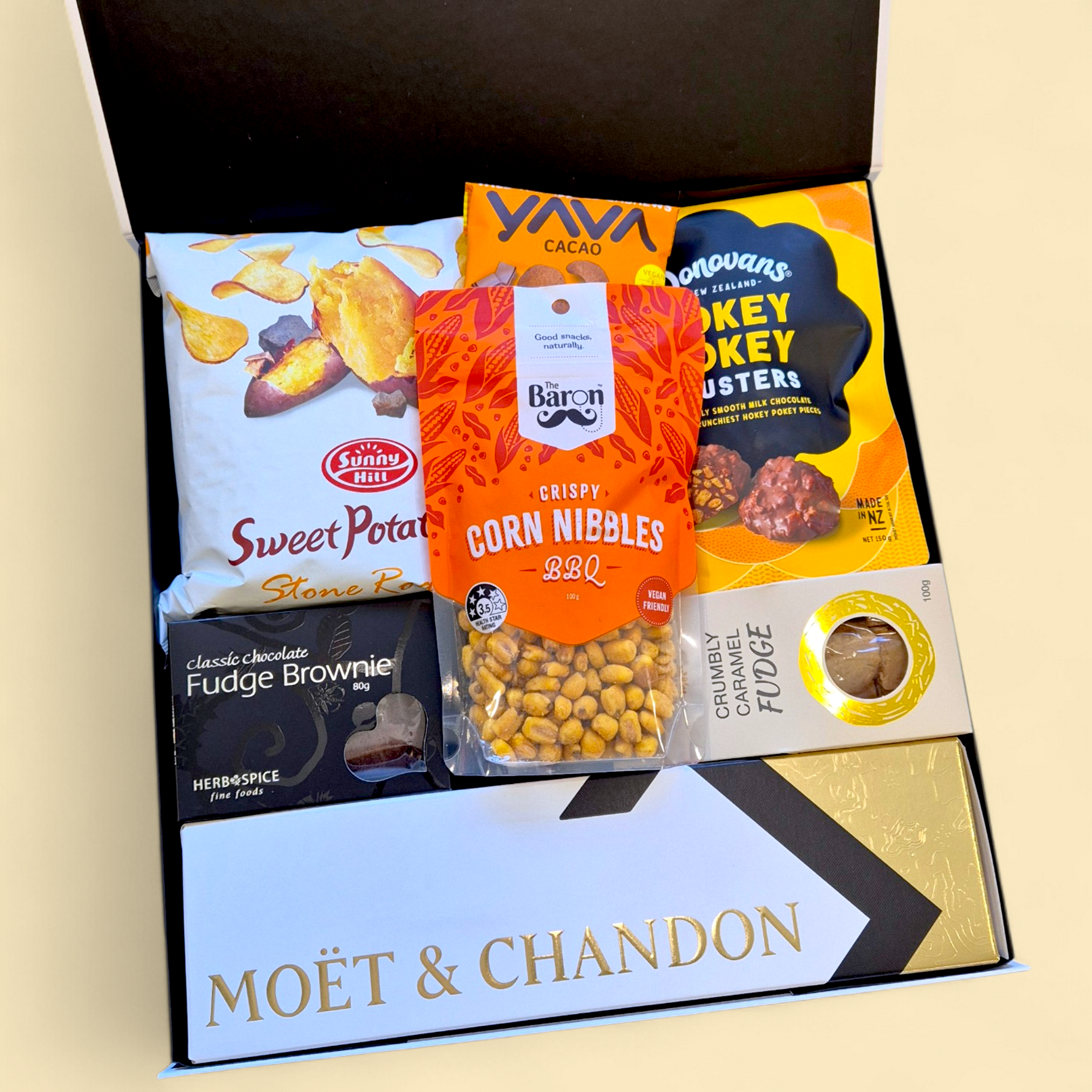Pop fizz clink gift box with Moët champagne and treats NZ
