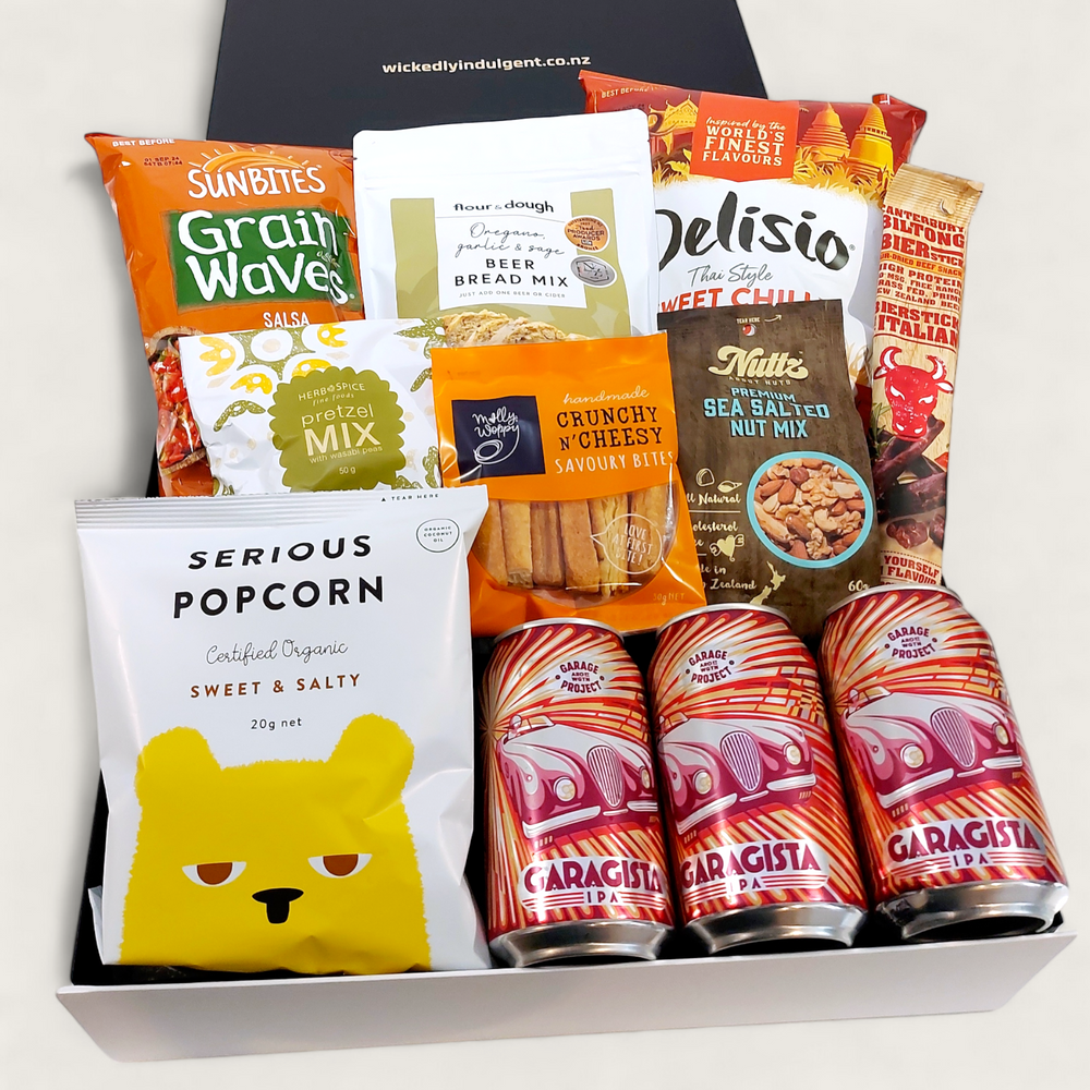 Craft beer gift box with chips, beer bread, nut and jerky.