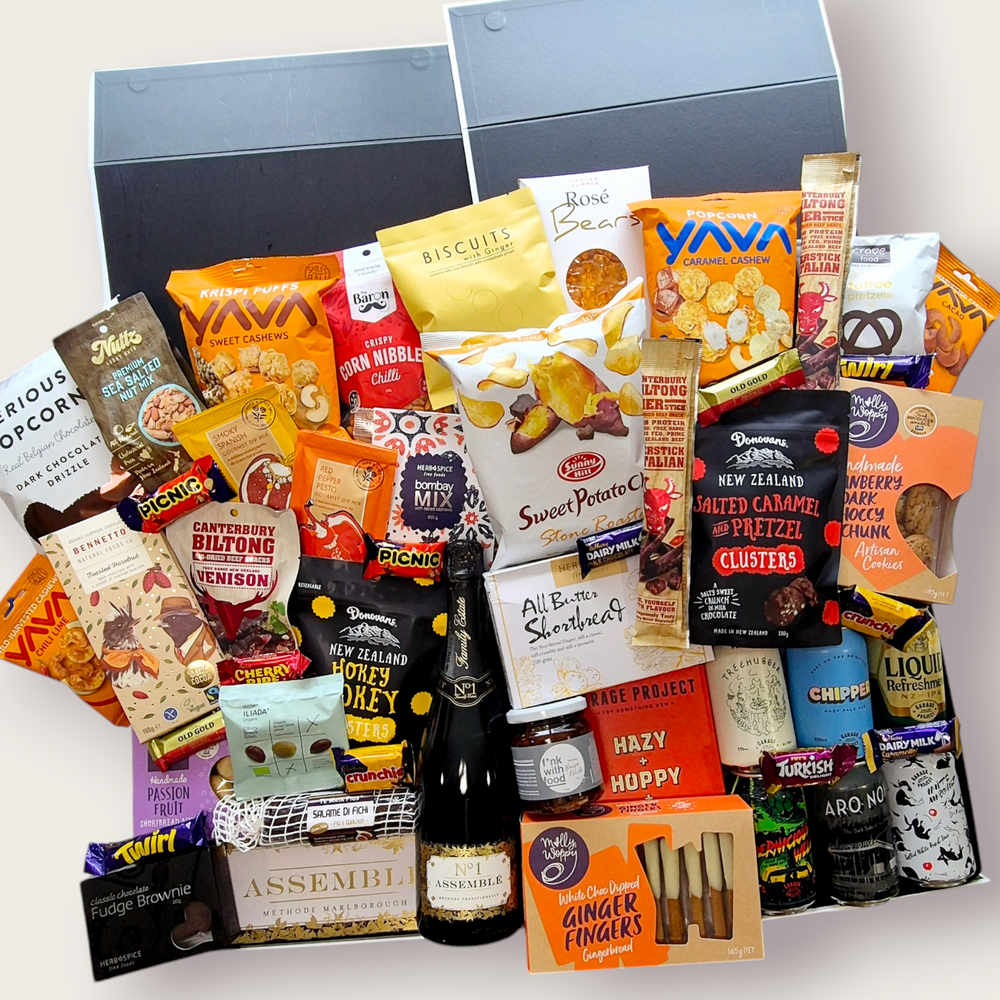 The Colossus corporate gift box with bubbles & beer.