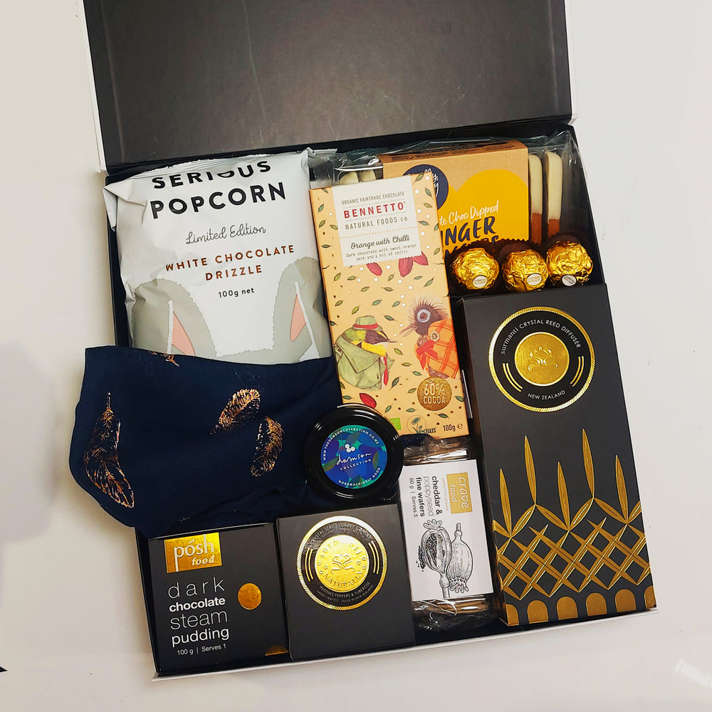 Gold Luxe Gift Box with Scarf, Room Diffuser, Candle, Chocolate & more. All presented in a modern gift box.