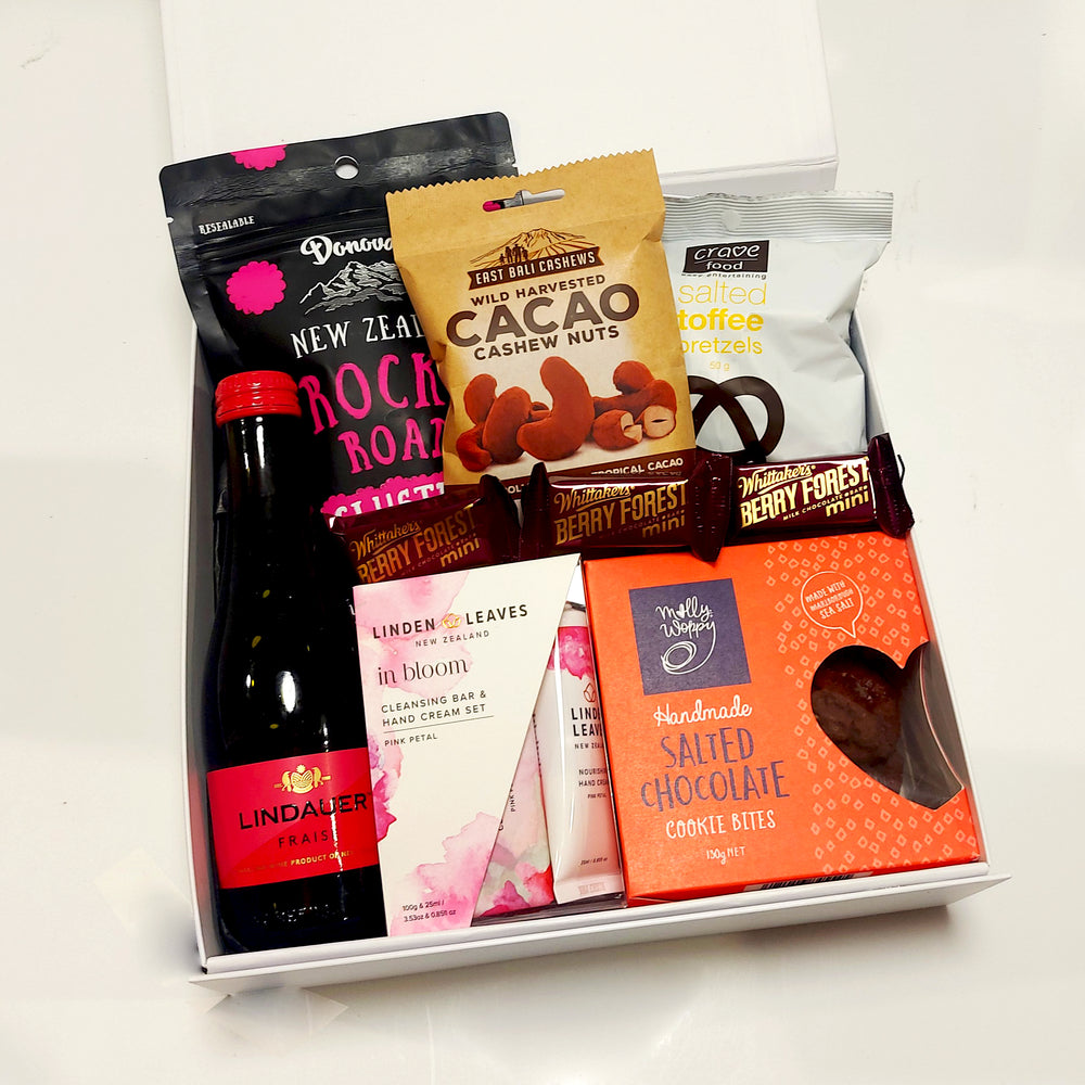 Sweet As Can Be- Lindauer, Handcream & Sweets Gift Box